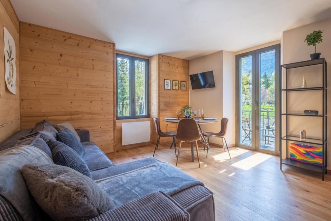 Newly Renovated Apartment With Mont Blanc View Chamonix Exterior foto